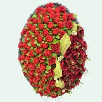 Венок из искусственных цветов